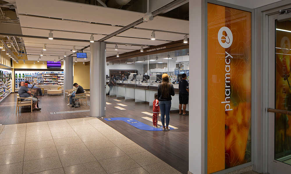 <p>Urgent Care, Laboratory, Imaging, Primary Care and Pharmacy are all located on the first floor for easy access.</p>
