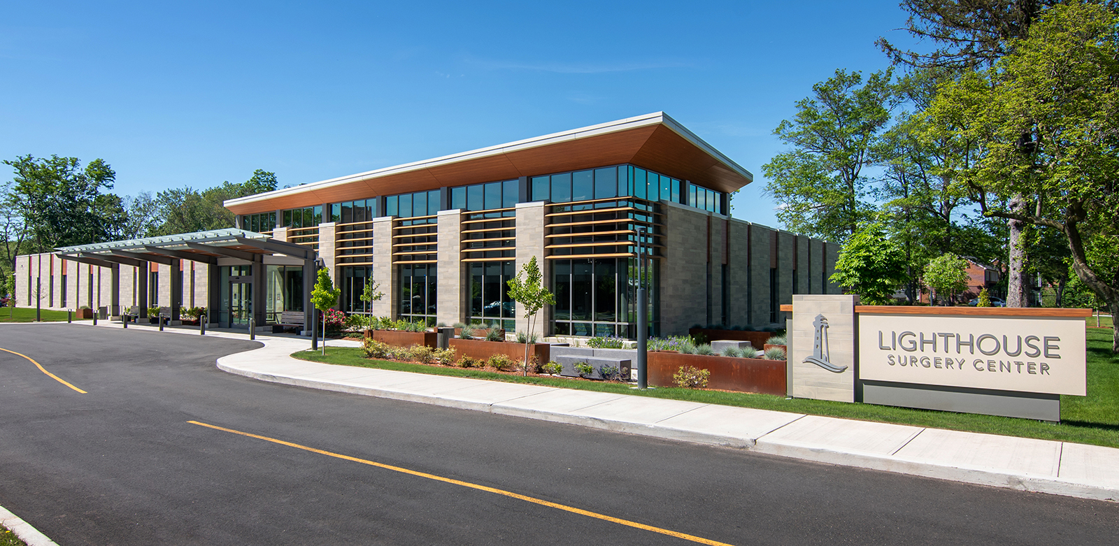 St. Francis Hospital, Lighthouse Surgery Center